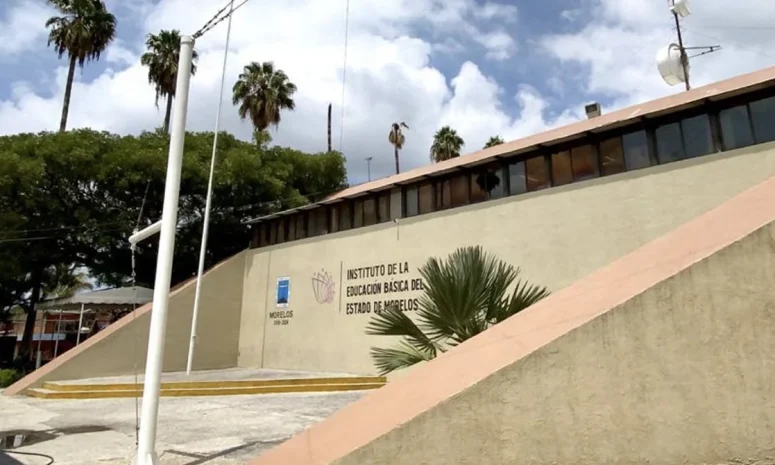 Rechaza IEBEM modificar lista de incentivos salariales para docentes